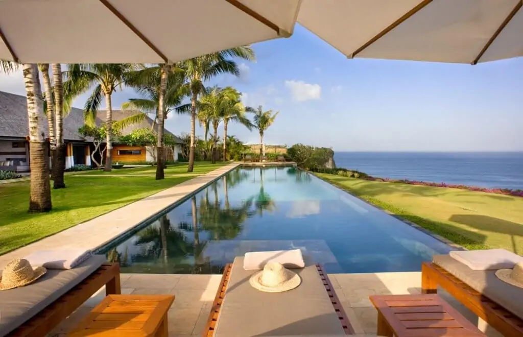 The Istana Villa - 7 Bedrooms Villa - Uluwatu Luxury Villa