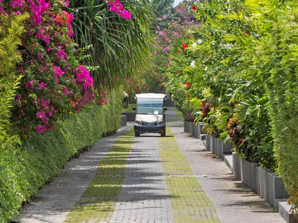 The Layar Villa - 4 Bedrooms Villa - Kerobokan Luxury Villa