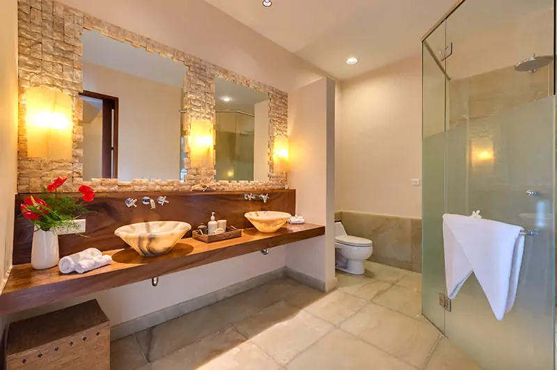 The Longhouse Villa Jimbaran - 6 Bedrooms Villa - Jimbaran Luxury Villa