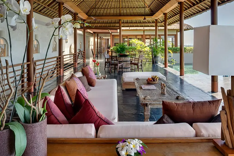 The Longhouse Villa Jimbaran - 6 Bedrooms Villa - Jimbaran Luxury Villa