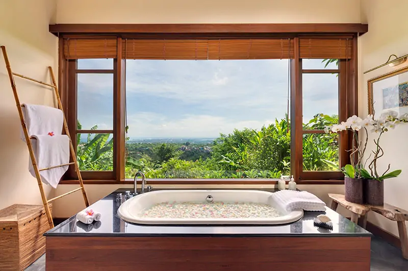 The Longhouse Villa Jimbaran - 6 Bedrooms Villa - Jimbaran Luxury Villa