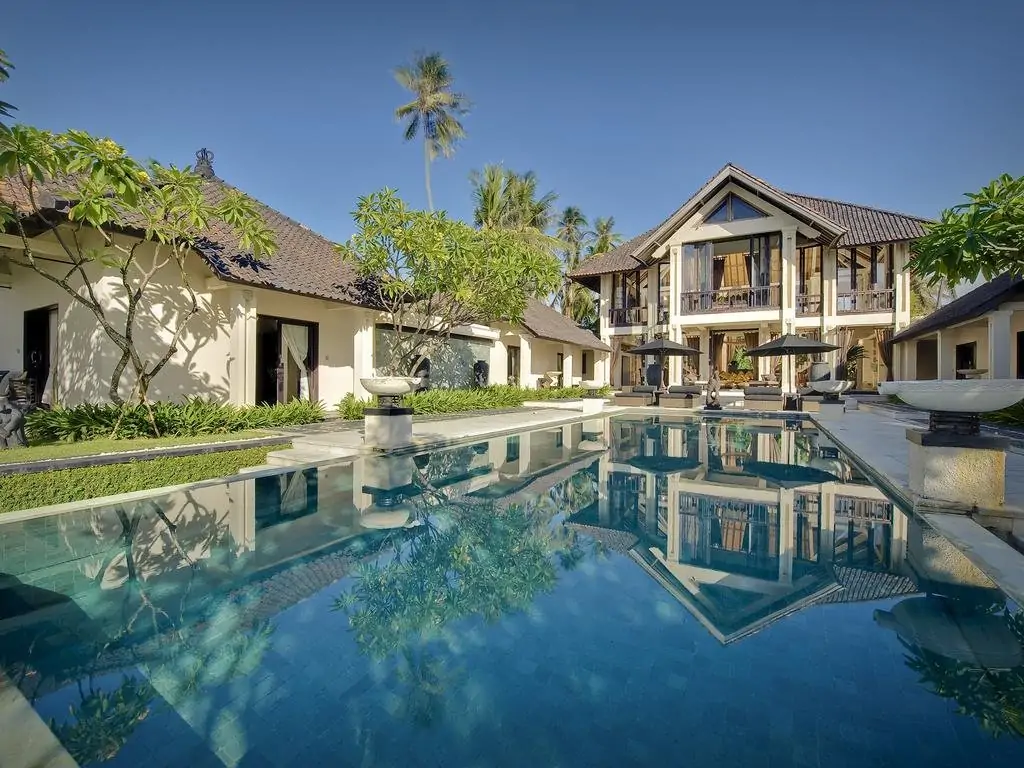 The Ylang Ylang Villa - 6 Bedrooms Villa - Gianyar Luxury Villa