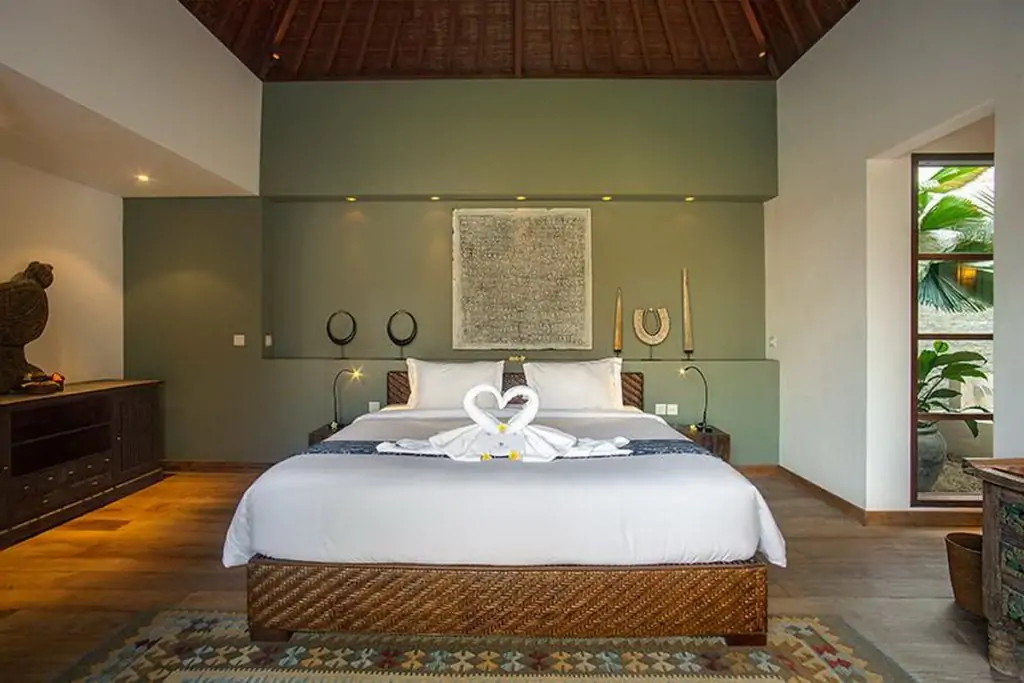 Villa Tiga Puluh - 7 Bedrooms Villa - Seminyak Luxury Villa