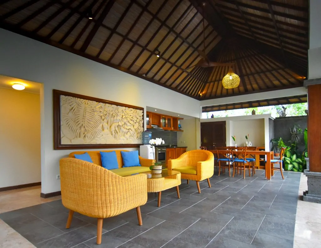 Tis Villa Seminyak - 3 Bedrooms Villa - Kerobokan Luxury Villa
