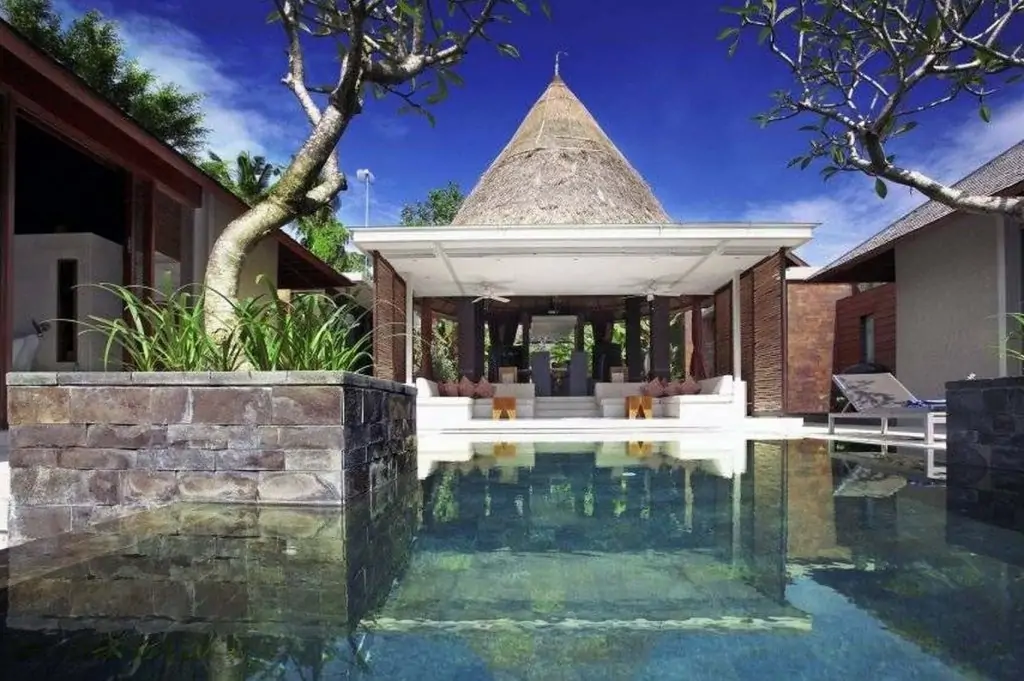 Tukad Pangi Villa - 3 Bedrooms Villa - Canggu Luxury Villa