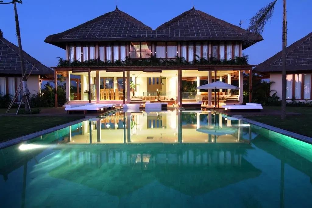 Shalimar Villas - 12 Bedrooms Villa - Badung Luxury Villa