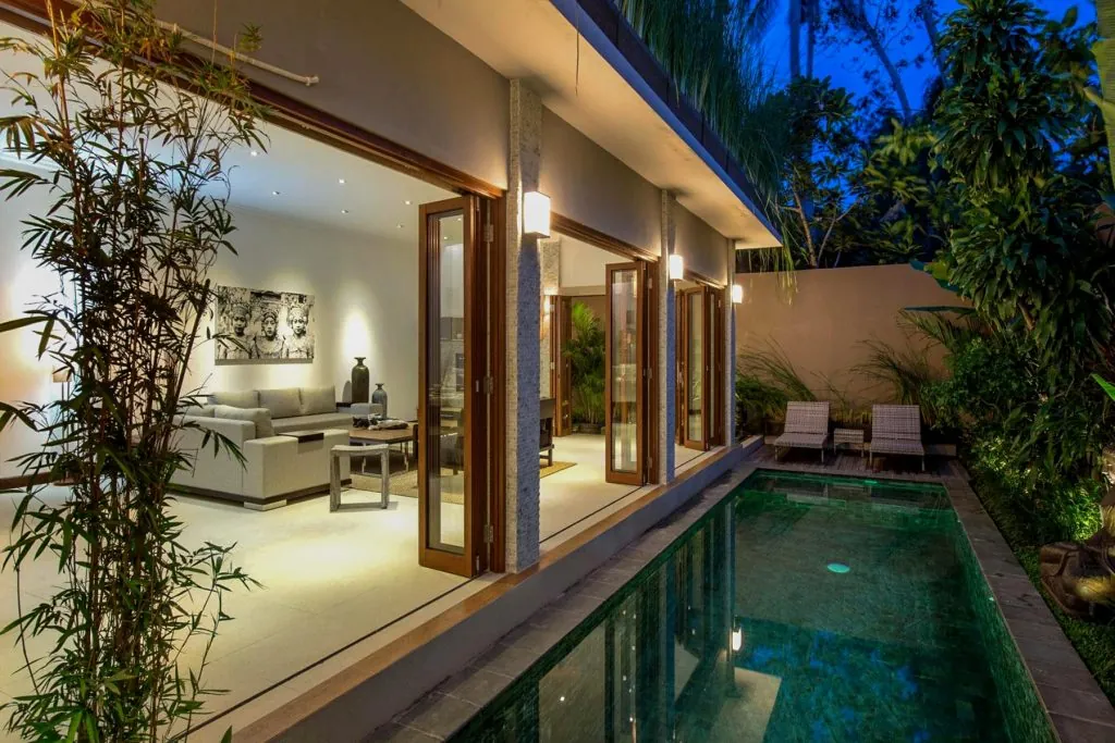 Raffaela Villa - 4 Bedrooms Villa - Kuta / Legian Luxury Villa