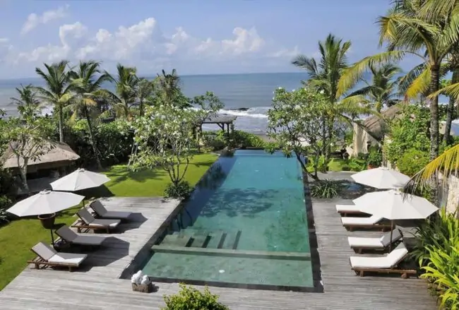 Villa Waringin - 6 Bedrooms Villa - Bali Villa Rentals in Canggu