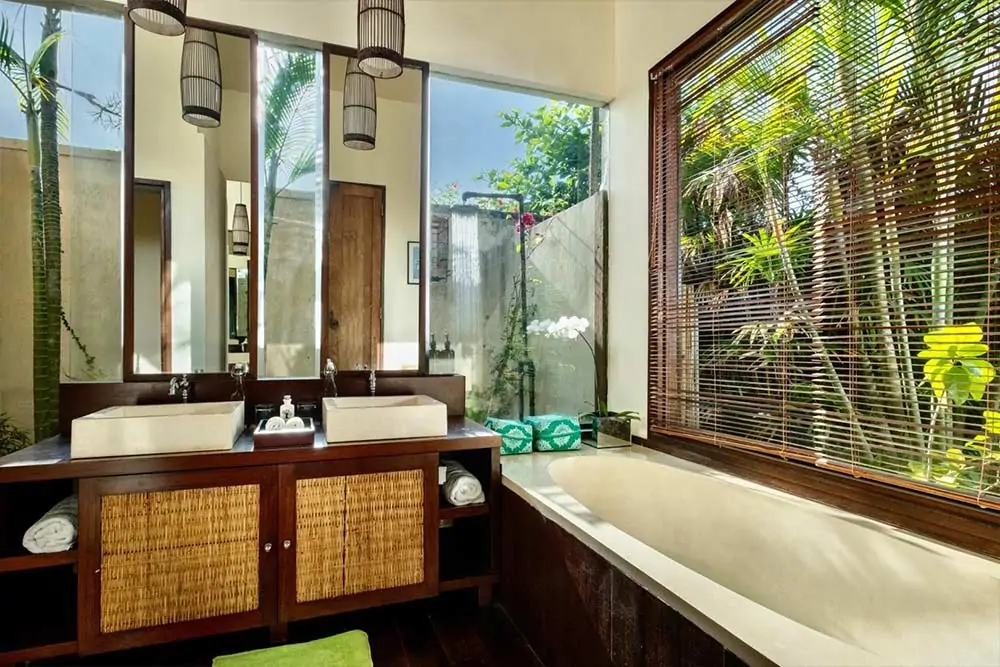 Villa Waringin - 6 Bedrooms Villa - Canggu Luxury Villa