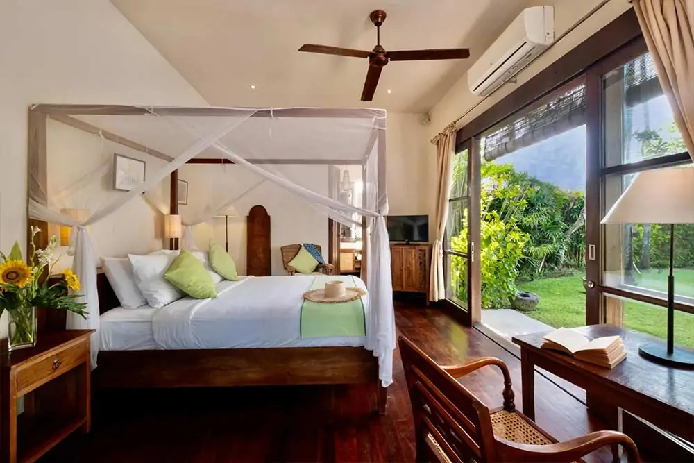 Villa Waringin - 6 Bedrooms Villa - Canggu Luxury Villa