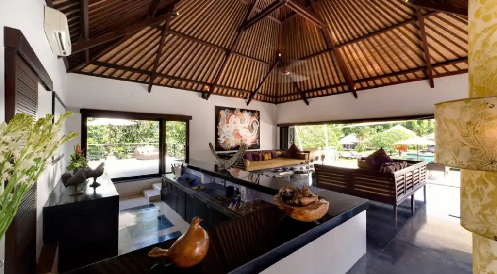 Chalina Estate - 6 Bedrooms Villa - Canggu Luxury Villa