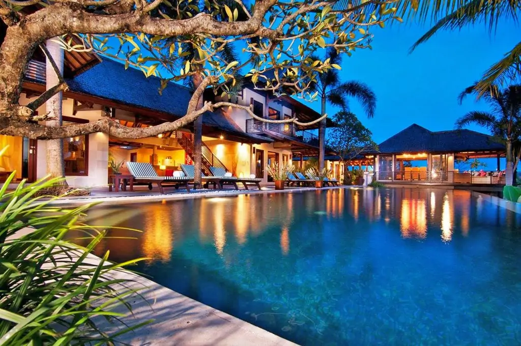 Villa Coraffan - 5 Bedrooms Villa - Canggu Luxury Villa