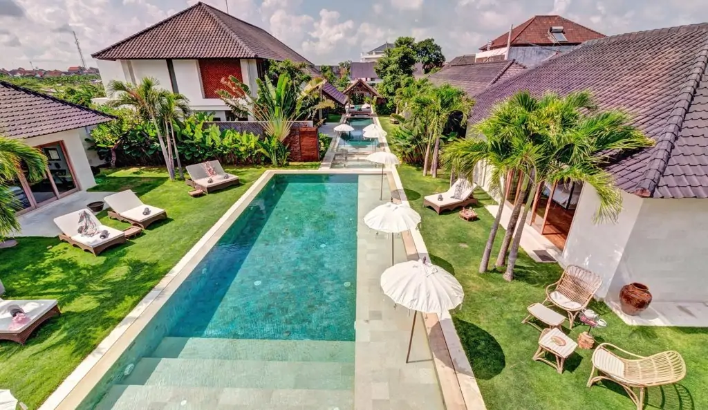 Abaca Villas - 16 Bedrooms Villa - Seminyak Luxury Villa
