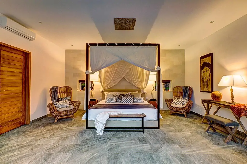 Abaca Villas - 16 Bedrooms Villa - Seminyak Luxury Villa