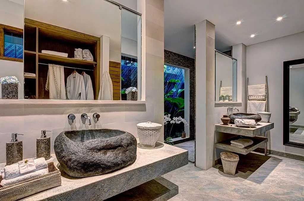 Abaca Villas - 16 Bedrooms Villa - Seminyak Luxury Villa