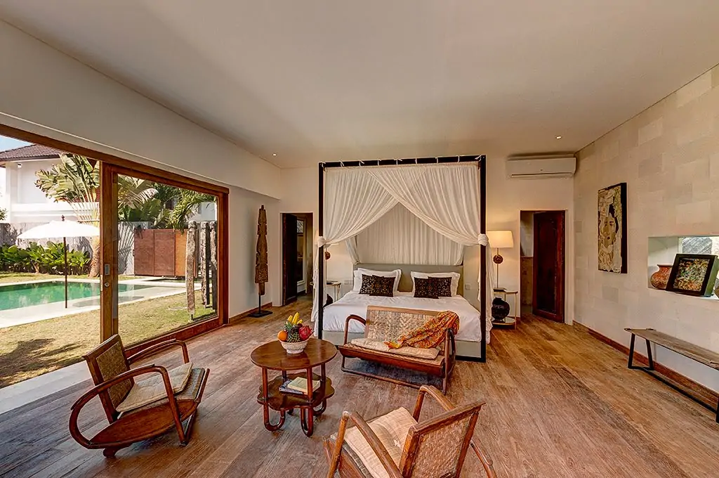 Bedroom With Living Space - Villa Abaca, Seminyak Bali