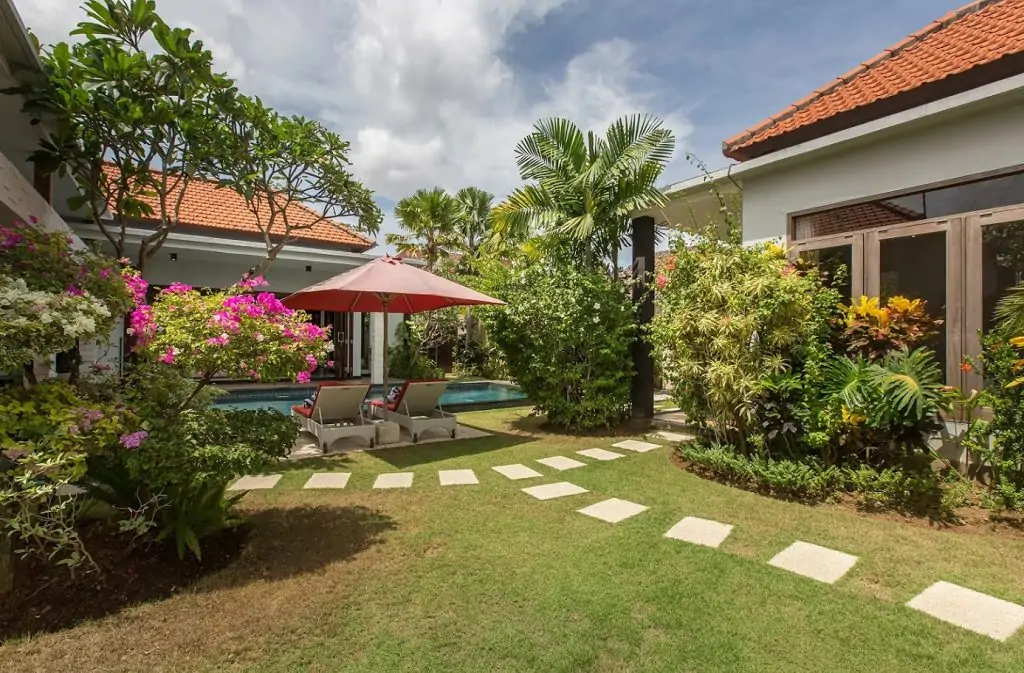 Villa Amabel - 3 Bedrooms Villa - Seminyak Luxury Villa