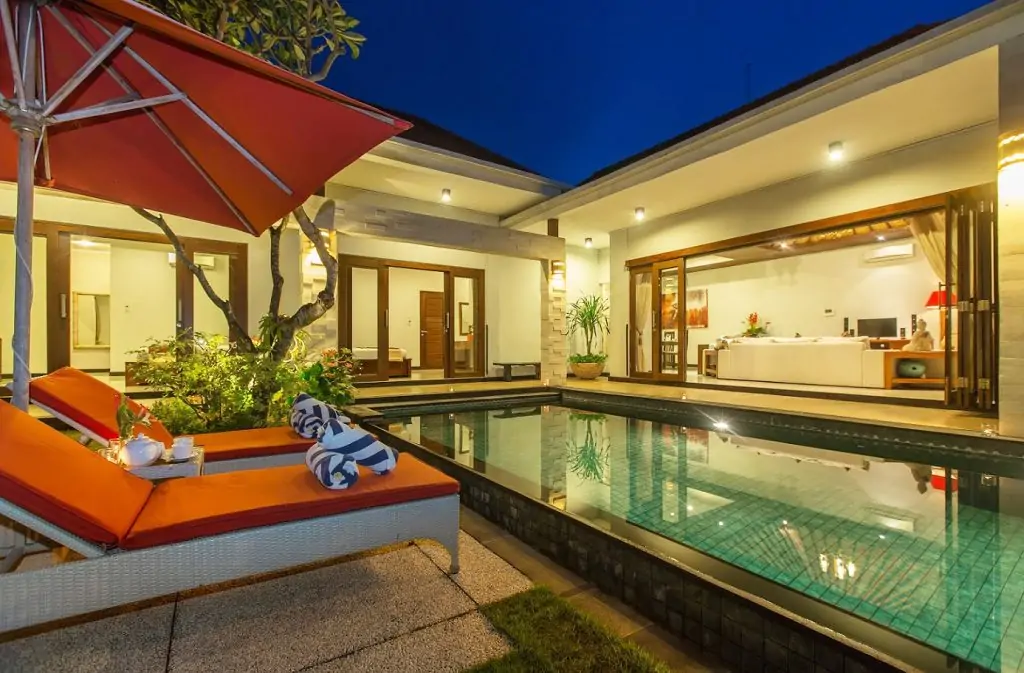 Villa Amabel - 3 Bedrooms Villa - Seminyak Luxury Villa