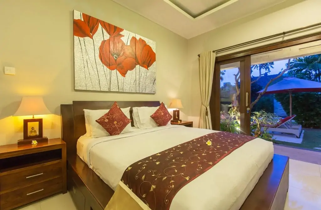 Villa Amabel - 3 Bedrooms Villa - Seminyak Luxury Villa