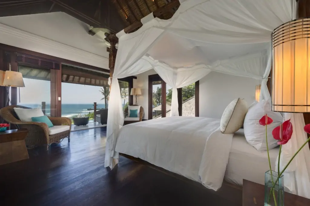 Villa Jagaditha Canggu - 6 Bedrooms Villa - Canggu Luxury Villa