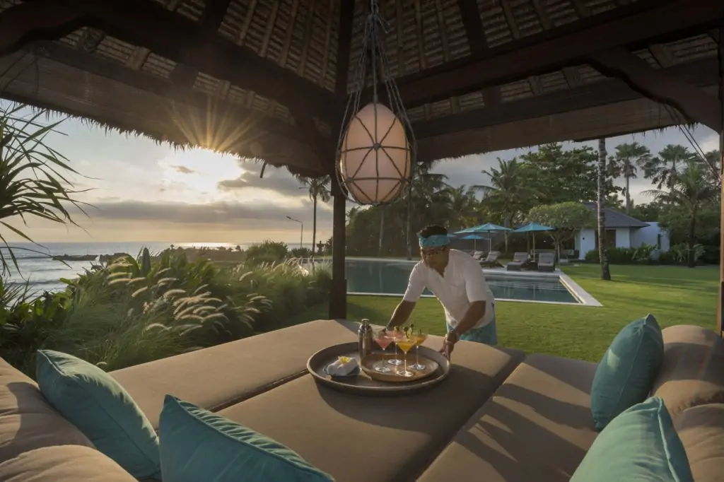 Villa Jagaditha Canggu - 6 Bedrooms Villa - Canggu Luxury Villa
