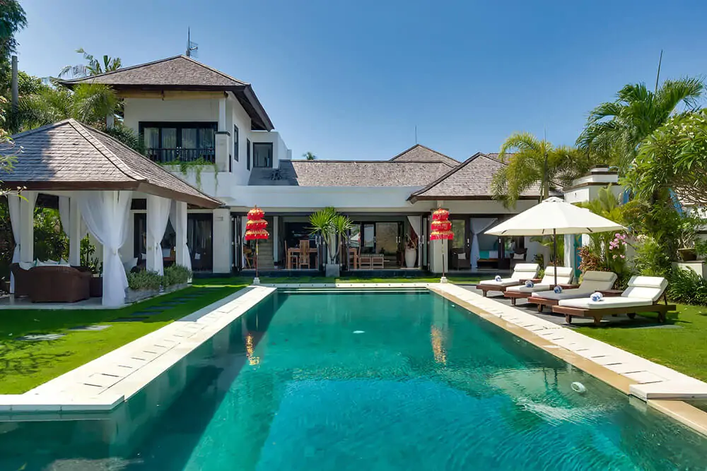 Villa Sunset - 3 Bedrooms Villa - Nusa Dua Luxury Villa