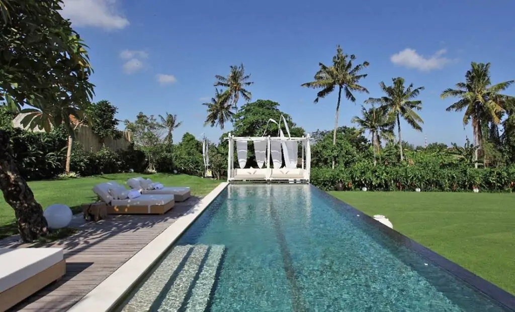 Pure Villa - 6 Bedrooms Villa - Canggu Luxury Villa