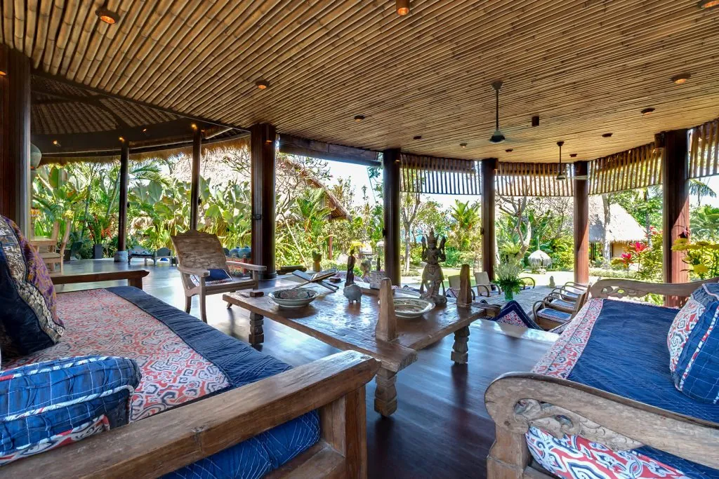 Taman Ahimsa - 7 Bedrooms Villa - Canggu Luxury Villa
