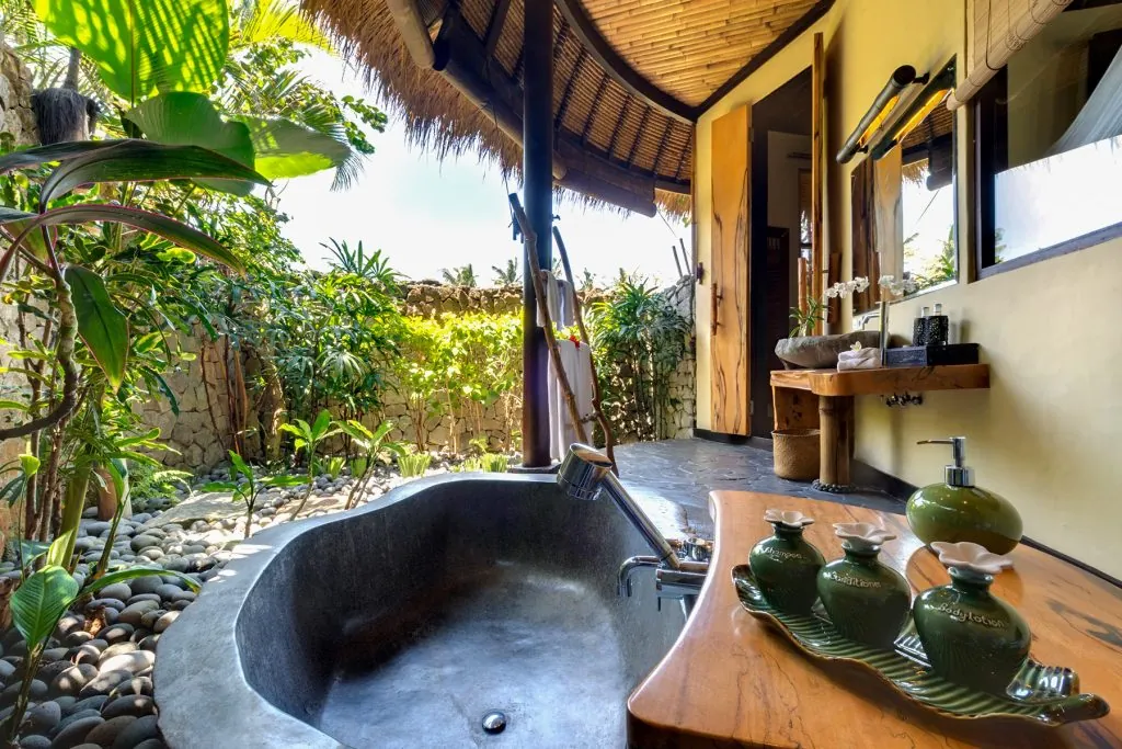 Taman Ahimsa - 7 Bedrooms Villa - Canggu Luxury Villa