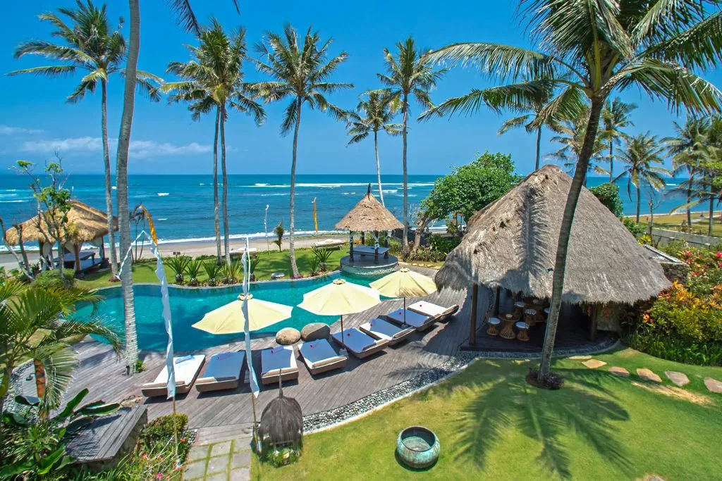 Taman Ahimsa - 7 Bedrooms Villa - Canggu Luxury Villa