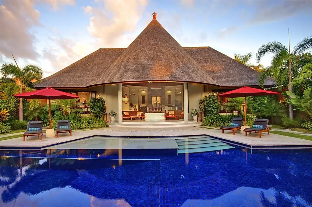 The Kunja - 3 Bedrooms Villa - Seminyak Luxury Villa