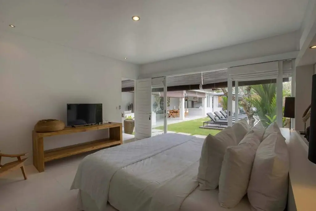 Mahasari Villa 1 - 4 Bedrooms Villa - Seminyak Luxury Villa