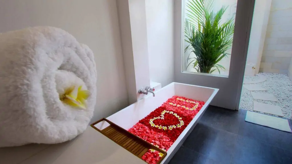 Mahasari Villa 2 - 3 Bedrooms Villa - Seminyak Luxury Villa