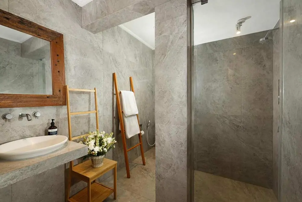 Villa Swarna - 5 Bedrooms Villa - Seminyak Luxury Villa