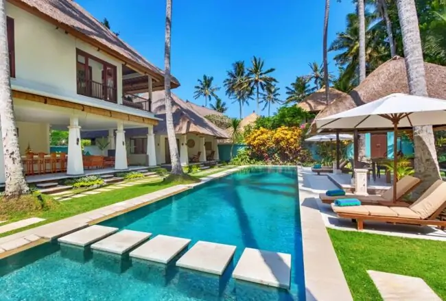 Villa Gils - 4 Bedrooms Villa - Bali Villa Rentals in Candidasa