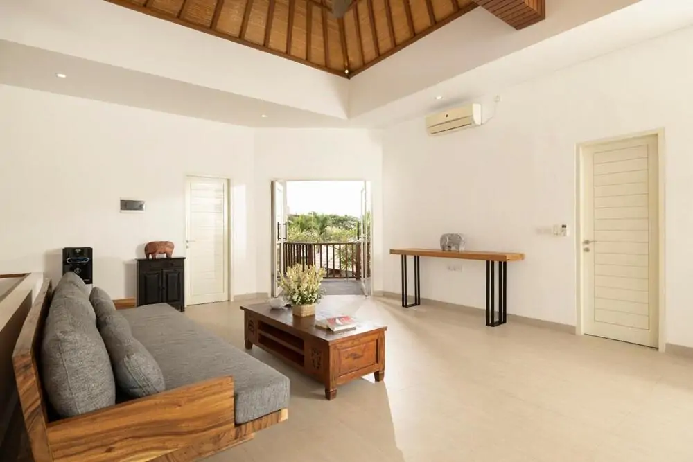 Christie Villa - 5 Bedrooms Villa - Seminyak Luxury Villa