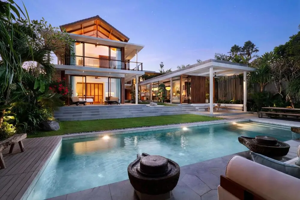 Villa Uma Santai - 7 Bedrooms Villa - Canggu Luxury Villa
