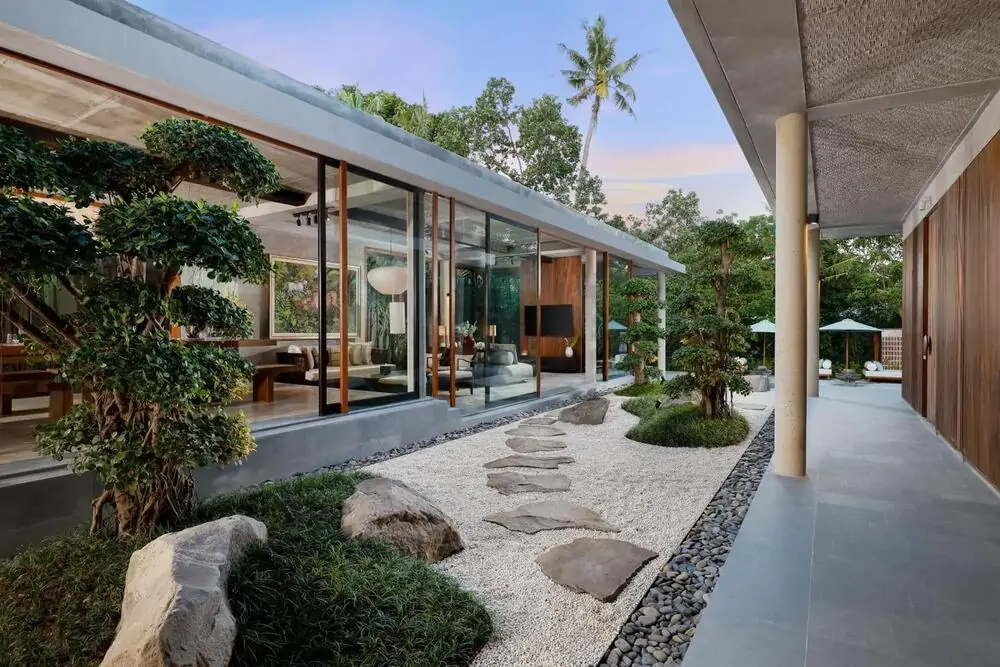 Villa Uma Santai - 7 Bedrooms Villa - Canggu Luxury Villa