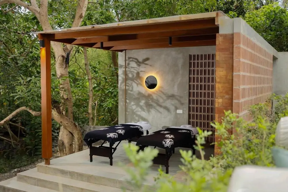 Villa Uma Santai - 7 Bedrooms Villa - Canggu Luxury Villa