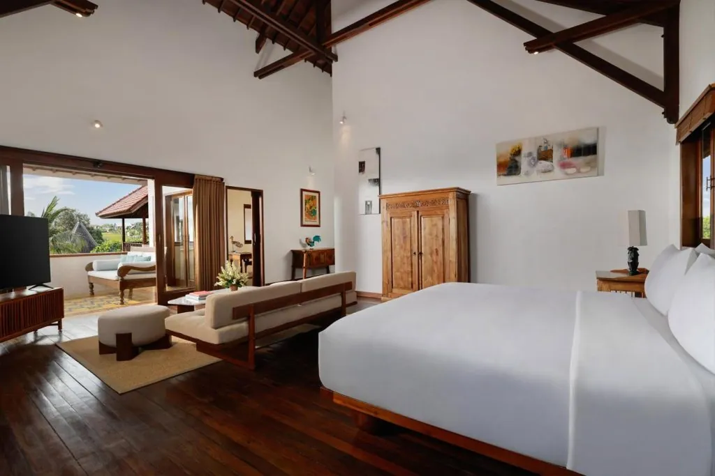 Villa Tropical Svasti - 5 Bedrooms Villa - Canggu Luxury Villa