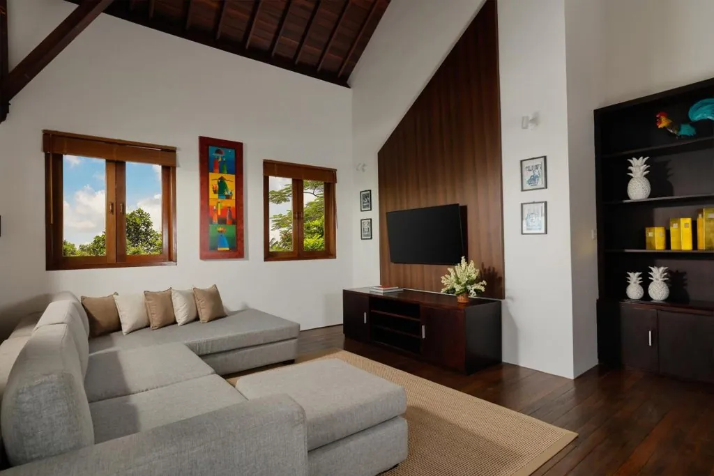 Villa Tropical Svasti - 5 Bedrooms Villa - Canggu Luxury Villa